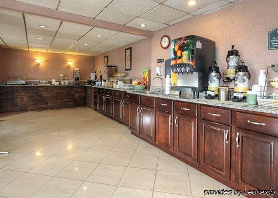 Days Inn Истон Ресторан фото