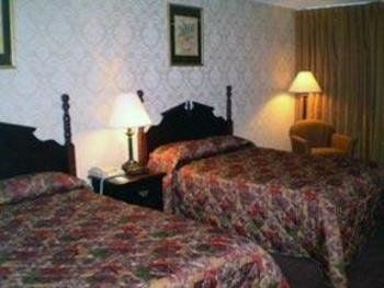 Days Inn Истон Номер фото