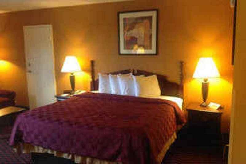 Days Inn Истон Экстерьер фото
